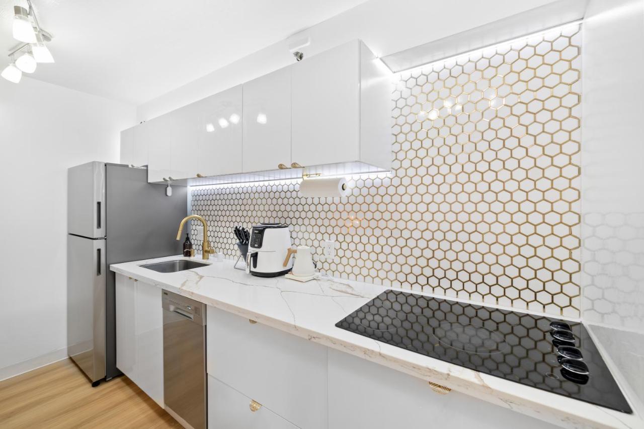 Huge Patio Washerdryer 1 Bedroom Banyan Free Parking 5 Min To Beach Honolulu Exteriör bild